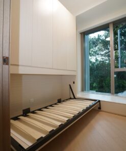 客人在睡房的訂造傢俬有: 變形傢俬/ 床/ 側翻隱形床/ 睡房貯物櫃/ 衣櫃