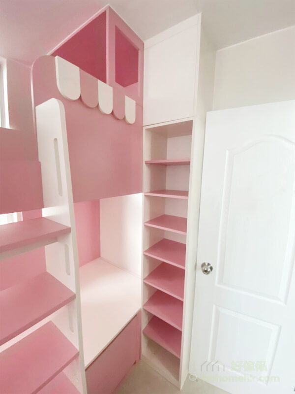 粉紅色與白色組成最夢幻的組合床/碌架床/上下格床, 一個可以好好收藏書本的書櫃，是養成小朋友閱讀習慣的好伴侶