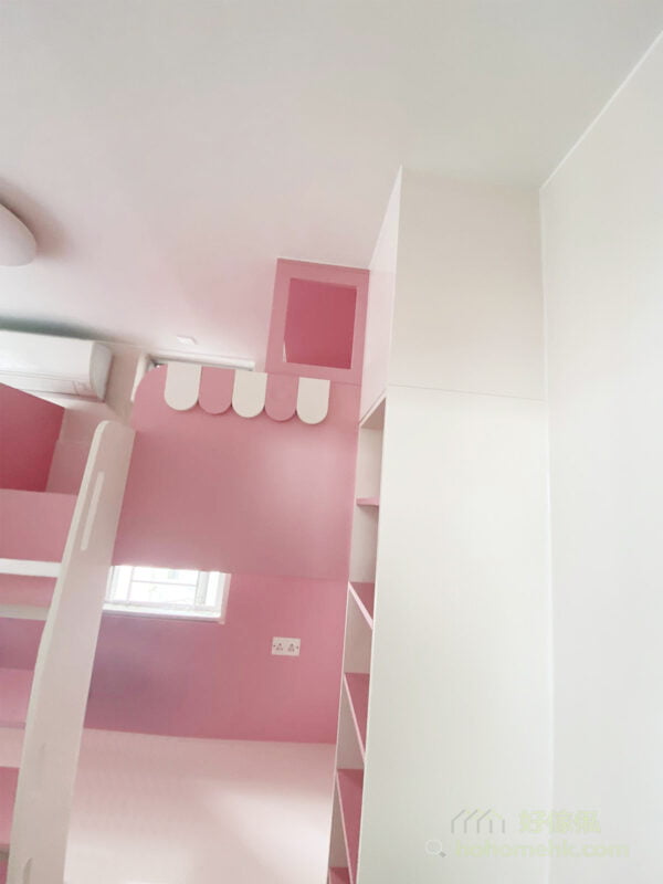 粉紅色與白色組成最夢幻的組合床/碌架床/上下格床, 小屋頂設計讓小孩更有安全感