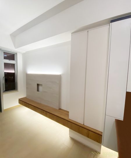 Still using a big TV cabinet? Try to custom-made a Japanese-style TV cabinet