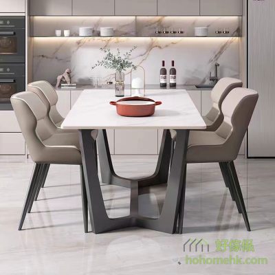 The Febe Italian-style Rock Table (Y font #810) features a selection of multi-coloured rock panels to complement the dining room in different styles. Matte face and bright face slabs have their own characteristics.