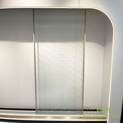 Special choice: Silver aluminum frame + water grain glass door