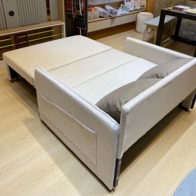 1.35m wide carding bed, suitable for 2 seats carding, can also do double bed.