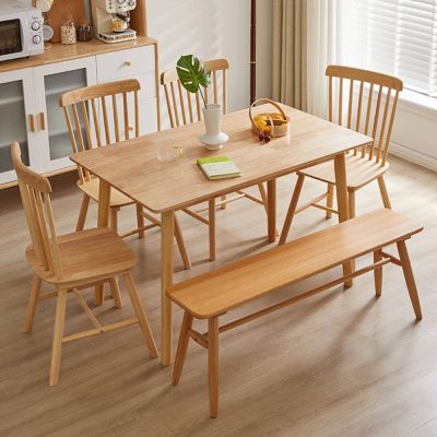 Daisy simple solid wood dining table, simple design, can highlight its beauty and practicality, small shape, thin units preferred