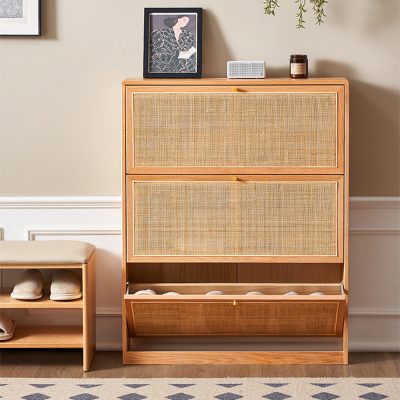 Jace solid wood rattan shoe cabinet, the small space also has a big role, taking into account the practical and appearance level, the ceremonial sense of entry is full. Ideal for fine units