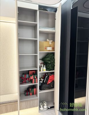 C-type cabinet/entrance cabinet is very flexible, can be made of high cabinets, and there are low cabinets, the interval can be determined by the customer.