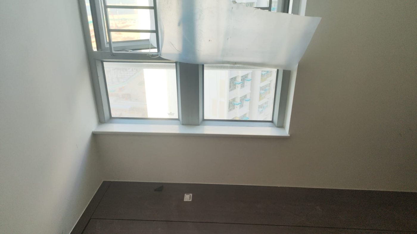 工地實拍: 窗台吸咀石