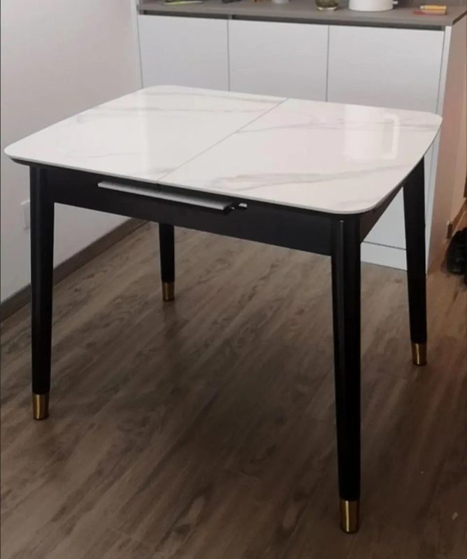 客人回圖：亮光雪山白岩板+黑腳