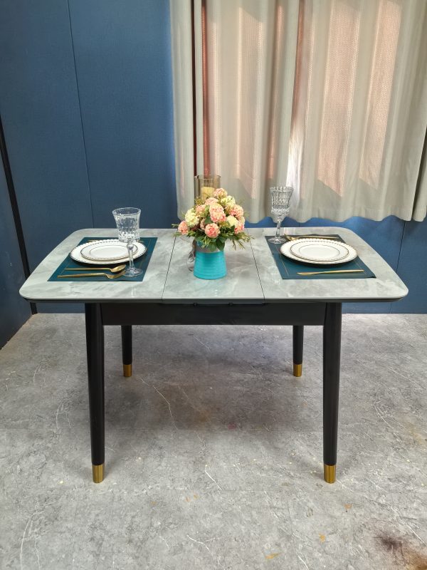 工廠實拍: Lillian實木岩板餐枱，收起0.9米，打開1.2米長，亮光意大利灰岩板，配黑腳