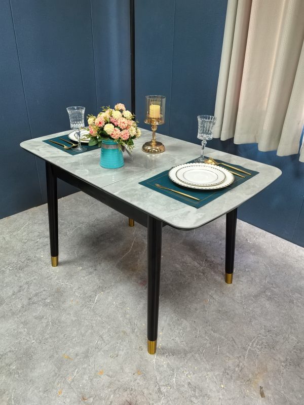 工廠實拍: Lillian實木岩板餐枱，收起0.9米，打開1.2米長，亮光意大利灰岩板，配黑腳