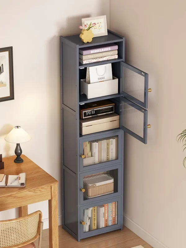 封閉式背板，防塵防潮更乾淨。背板採用封閉設計，360° 防塵防潮，物品唔易跌落，又唔怕靠牆刮花，打理都方便，實用度再升級。